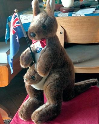 Peluche canguro 55cm. made in Australia 