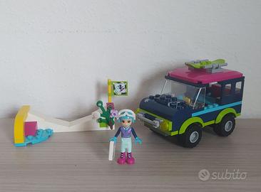 Lego Friends fuoristrada del villaggio invernale