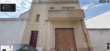 Casa affiancata in zona centrale del paese