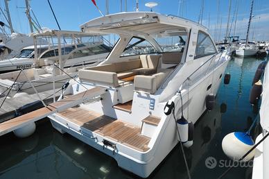 Sealine SC 35