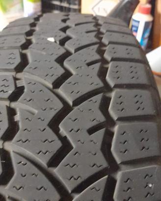 gomme furgone nuove 