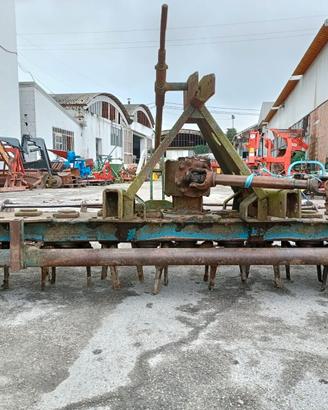 erpice rotante marca Remac da metri 2,50