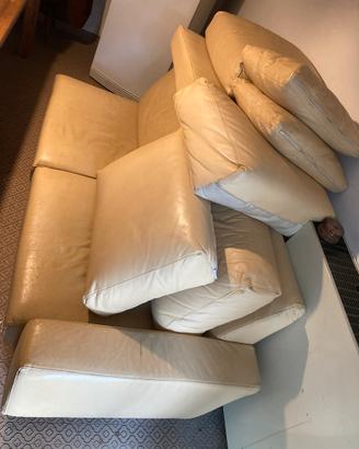 Divano in pelle ad angolo
