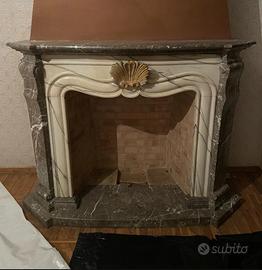 Camino in marmo pregiato stile classico