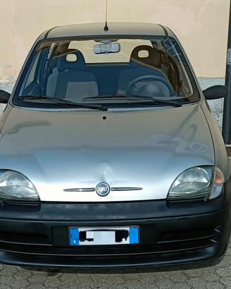 Fiat 600 1.1 Active