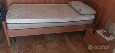 Camera letto in legno massello