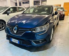 Renault Megane Blue dCi 115 CV Duel2