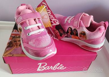 Sneakers con luci Barbie n. 29 nuove 