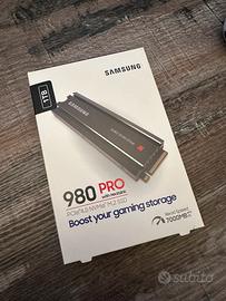 Samsung 980 PRO SSD 1TB con dissipatore