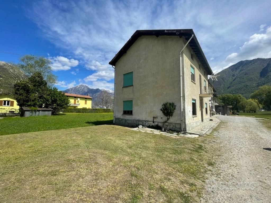 Villa di 134 m² con 4 locali a Sorico - Vista 4
