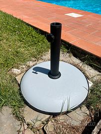 Base in cemento/metallo per ombrellone