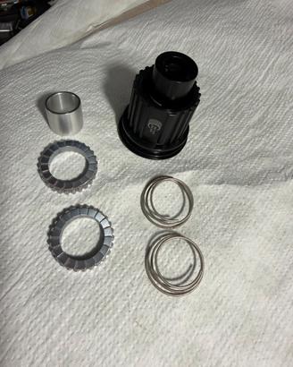 Corpetto 12v RATCHET ln