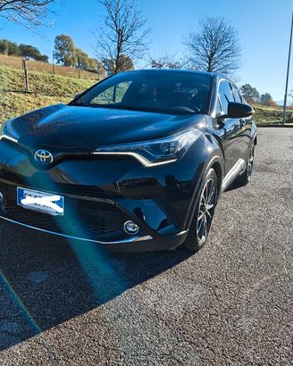 Toyota Chr Hybrid 1.8 allestimento Lounge