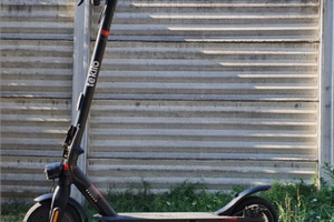 Monopattino elettrico 25km h portata max 120kg