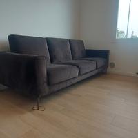 Divano con sedute estraibili