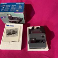 Fotocamera vintage Polaroid Impulse Portrait.