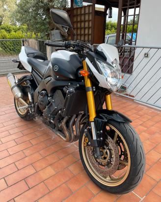 Yamaha FZ8