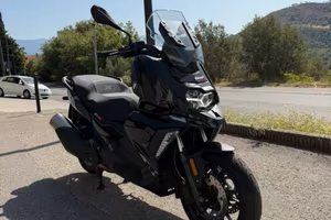 Bmw C 400 X MANOPOLE E SELLE RISCADATE FARO FULL L