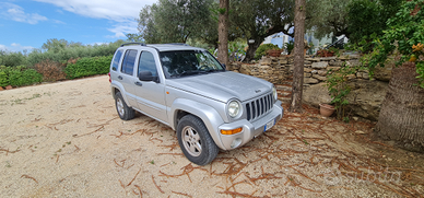 Jeep Cherokee KJ Crd Limited 4x4 2.5 105KW