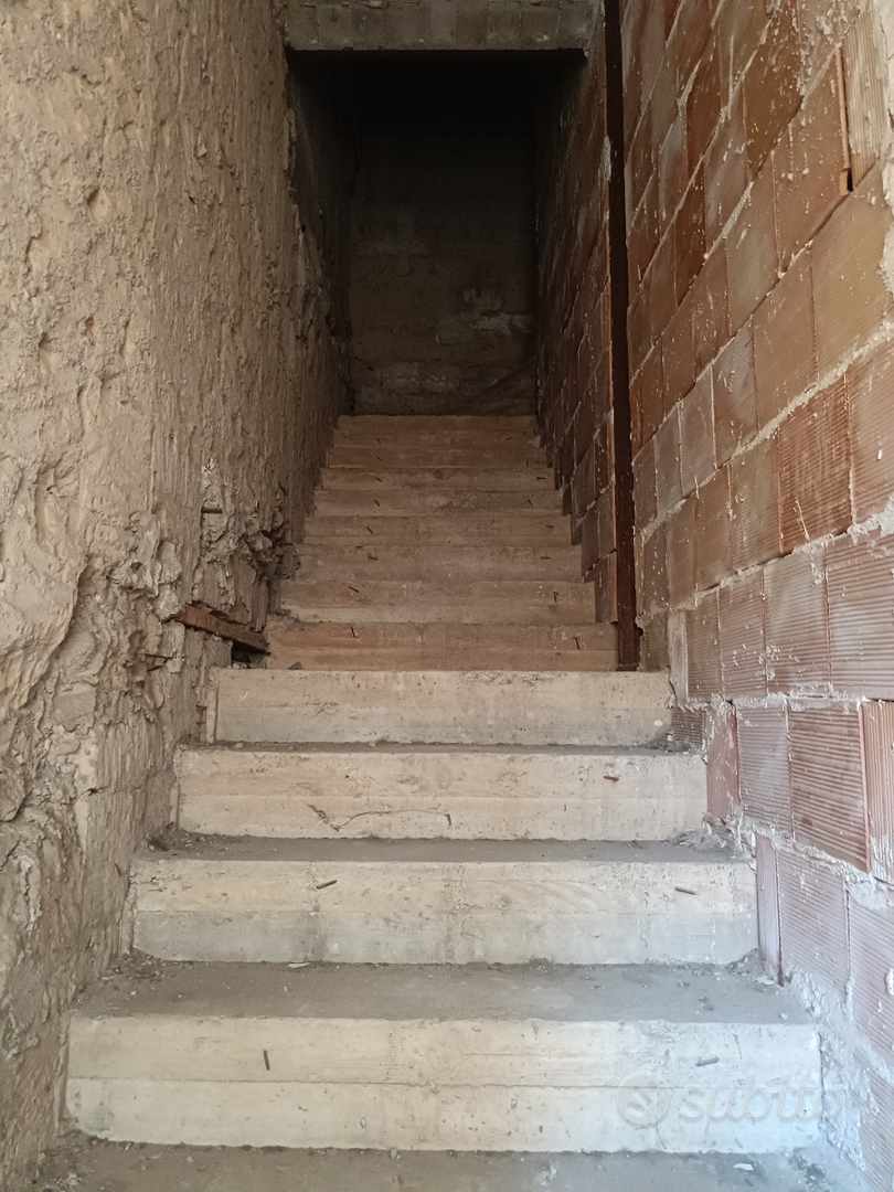 Apartment in Napoli, Pendino, Municipalità 2 - Altro