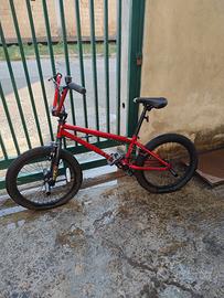 BMX Mongoose Legion
