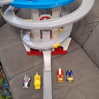 torre Paw Patrol con 4 macchinine