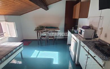 Stanza - Camera a Modena Rua Pioppa 1 locali