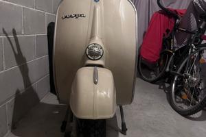Vespa ET3 125 primavera
