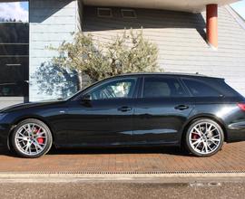 AUDI A4 Avant 40TFSI quattro 3xS-line GANCIO-MAT