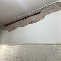 Muratore e piastrellista