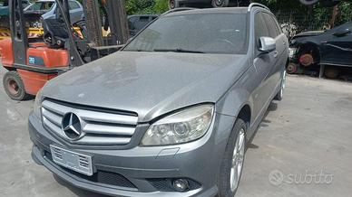 RICAMBI USATI AUTO MERCEDES Classe C S. Wagon W204