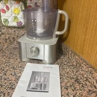 Robot Kenwood con accessori