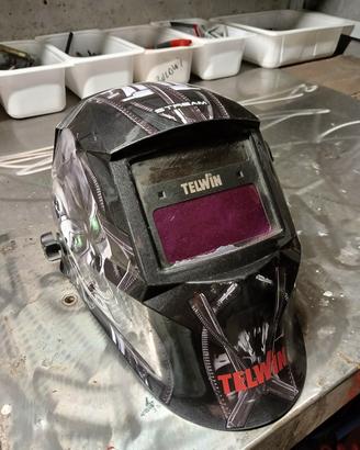 maschera elettronica per saldare 