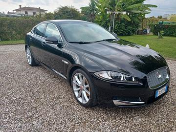 Jaguar XF 2.2 
