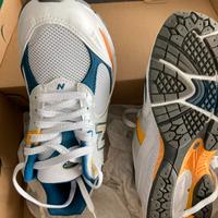 Sneakers New Balance M002RLA