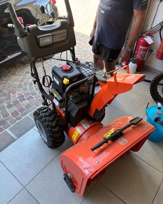 Sparaneve Husqvarna ST 268 EP