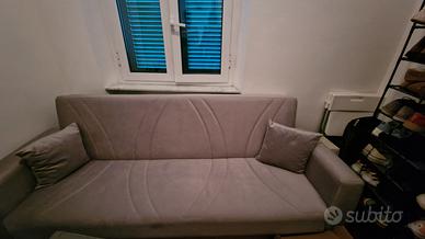 Divano Dahlia mondo convenienza come NUOVO.