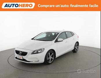 VOLVO V40 WZ12175