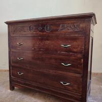 Cassettiera in legno scuro