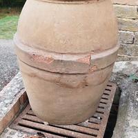 orcio antico in terracotta 