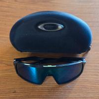 occhiali oakley sutro 