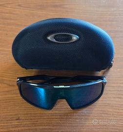occhiali oakley sutro 