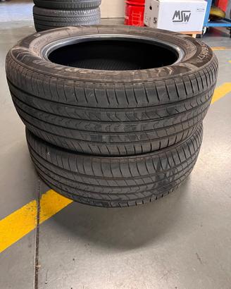 2 Gomme usate 225/60r17 estive