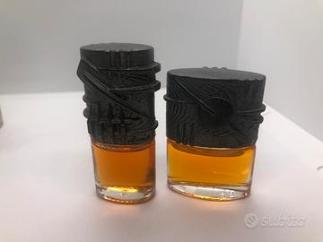 Due piccole sculture di Arnaldo Pomodoro