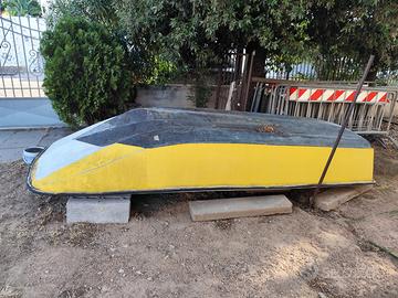 Barchino vetroresina