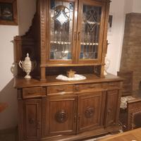 Soggiorno antico in noce