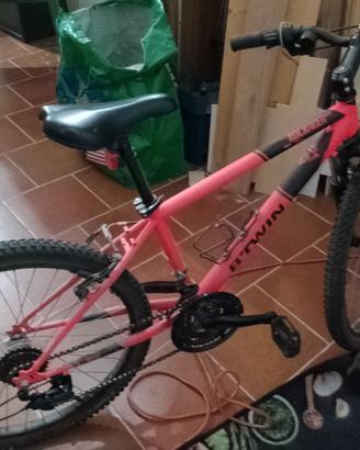 Bicicletta Mountain Bike