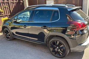 Peugeot 2008 molto bella