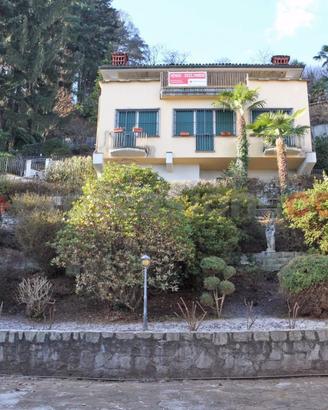 Villa o villino Stresa [Cod. rif 34VRG]
