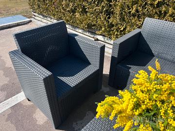 Divano e poltrone da giardino